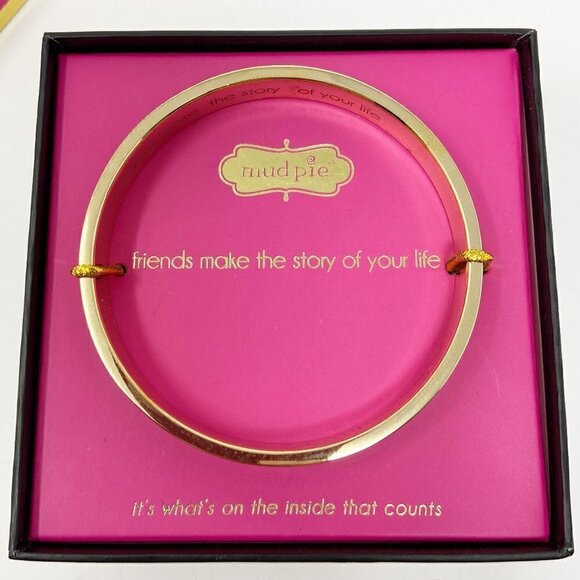 MUD PIE | Friendship Hidden Message Black Bangle Gold Plated - Picture 2 of 8